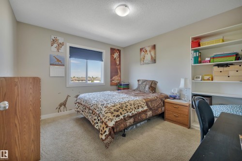 956 Morris Way, Leduc, AB - Indoor Photo Showing Bedroom
