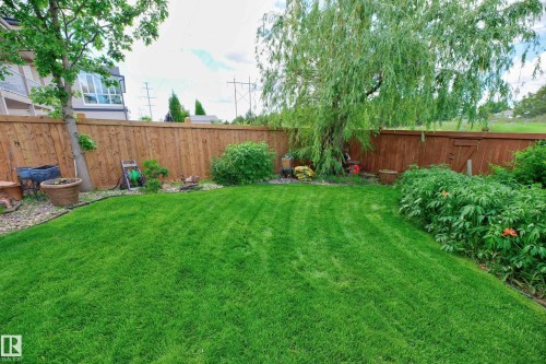 979 Hollingsworth Bend Nw, Edmonton, AB - Outdoor