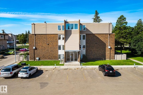 #104 7805 159 St Nw, Edmonton, AB - Outdoor
