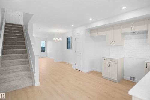 5141 River'S Edge Way Nw, Edmonton, AB - Indoor