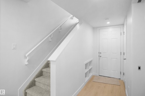 5141 River'S Edge Way Nw, Edmonton, AB - Indoor Photo Showing Other Room