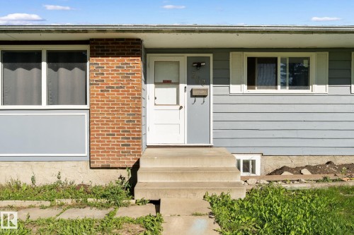 363 Knottwood Road Nw, Edmonton, AB - Outdoor With Exterior