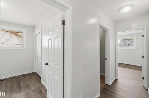 13303 58 Street Nw, Edmonton, AB - Indoor Photo Showing Other Room