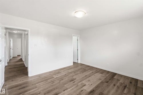 13303 58 Street Nw, Edmonton, AB - Indoor Photo Showing Other Room