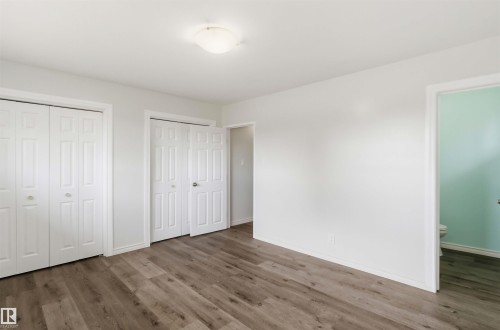 13303 58 Street Nw, Edmonton, AB - Indoor