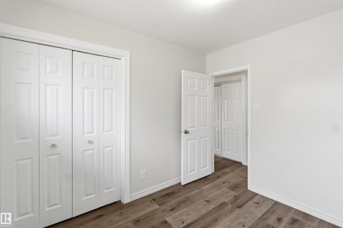 13303 58 Street Nw, Edmonton, AB - Indoor
