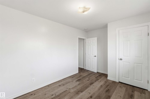 13303 58 Street Nw, Edmonton, AB - Indoor Photo Showing Other Room