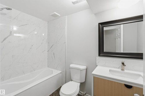 13303 58 Street Nw, Edmonton, AB - Indoor Photo Showing Bathroom