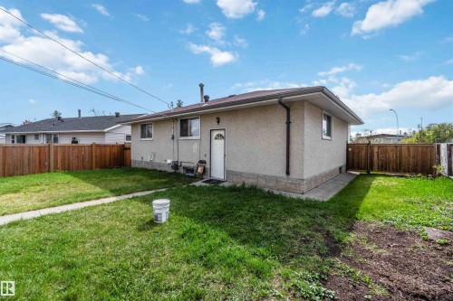 13303 58 Street Nw, Edmonton, AB - Outdoor
