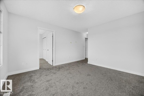 3017 Harvey Crescent Nw, Edmonton, AB - Indoor Photo Showing Other Room