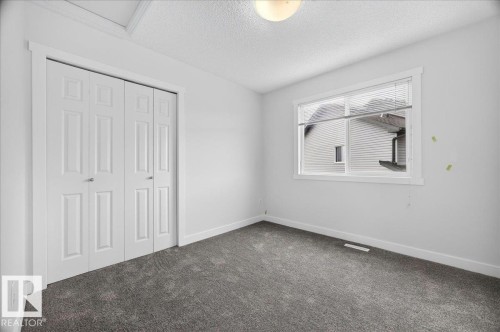 3017 Harvey Crescent Nw, Edmonton, AB - Indoor Photo Showing Other Room