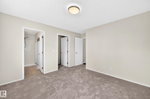 3035 134 Avenue Nw, Edmonton, AB - Indoor Photo Showing Other Room