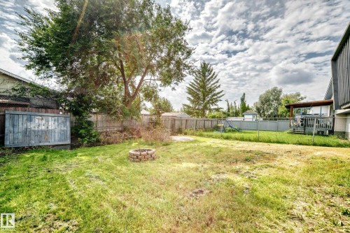 3035 134 Avenue Nw, Edmonton, AB - Outdoor With Backyard