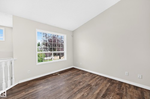 3035 134 Avenue Nw, Edmonton, AB - Indoor Photo Showing Other Room