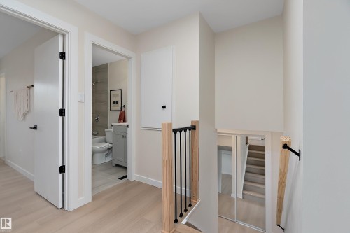 6411 152A Avenue Nw, Edmonton, AB - Indoor Photo Showing Other Room