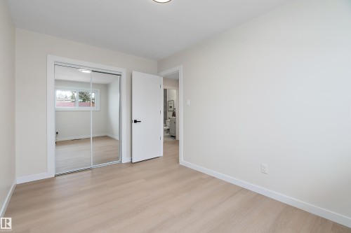 6411 152A Avenue Nw, Edmonton, AB - Indoor Photo Showing Other Room