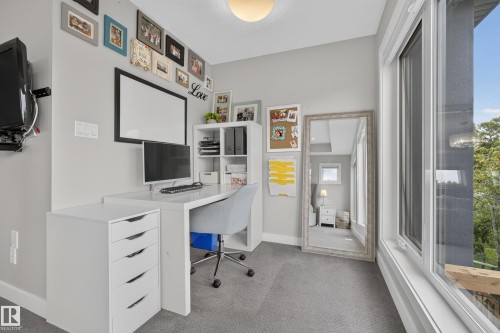 Built-in desk with integrated storage drawers - 11018 122 Street Nw, Edmonton, AB - Indoor Photo Showing Office