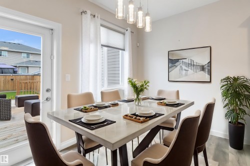 37 Roseberry Lane, Fort Saskatchewan, AB - Indoor Photo Showing Dining Room