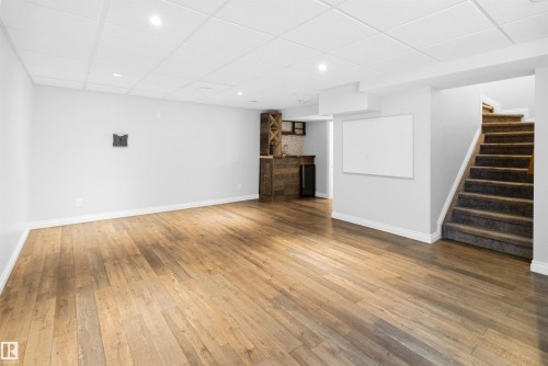 37 Roseberry Lane, Fort Saskatchewan, AB - Indoor Photo Showing Other Room