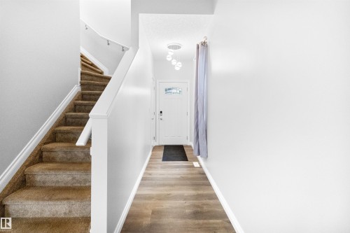 37 Roseberry Lane, Fort Saskatchewan, AB - Indoor Photo Showing Other Room