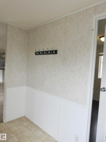 218 Oak Wood Drive Northwest, Edmonton, AB - Indoor