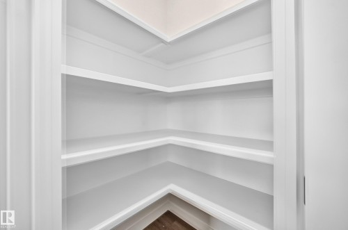 102 Waverly Way, Fort Saskatchewan, AB - Indoor Photo Showing Other Room