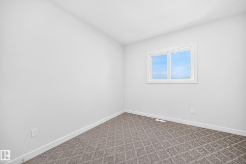 102 Waverly Way, Fort Saskatchewan, AB - Indoor Photo Showing Other Room
