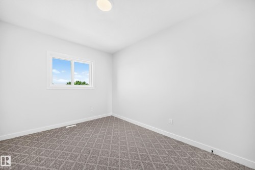 104 Waverly Way, Fort Saskatchewan, AB - Indoor Photo Showing Other Room