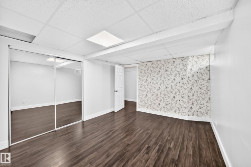 2112 36 Street Nw, Edmonton, AB - Indoor Photo Showing Other Room