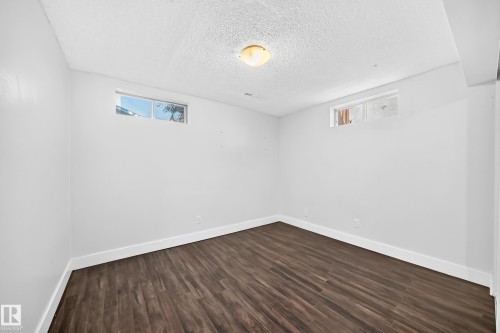2112 36 Street Nw, Edmonton, AB - Indoor Photo Showing Other Room