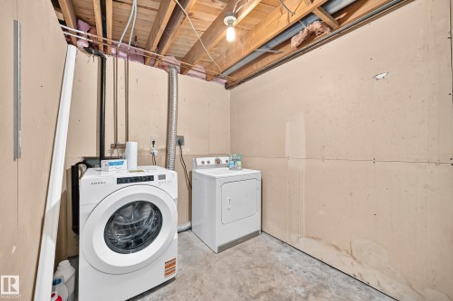 2112 36 Street Nw, Edmonton, AB - Indoor Photo Showing Laundry Room