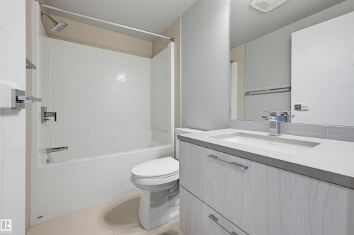 #2804 10180 103 St Nw, Edmonton, AB - Indoor Photo Showing Bathroom