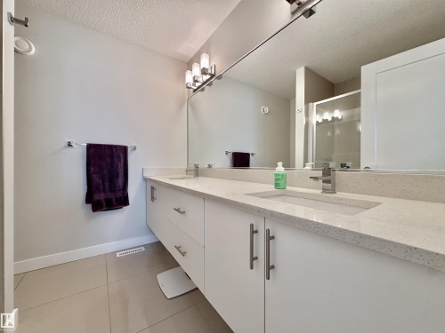 Double Sinks! - 127 Richmond Link, Fort Saskatchewan, AB - Indoor Photo Showing Bathroom