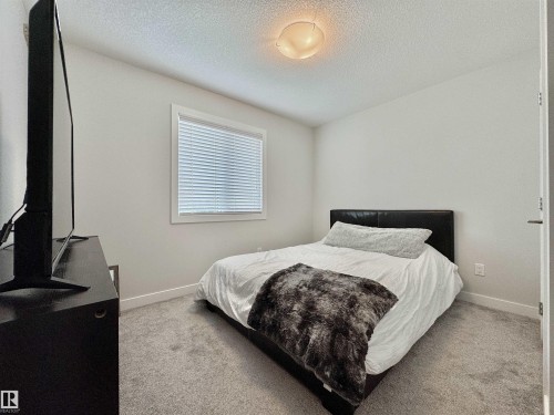 127 Richmond Link, Fort Saskatchewan, AB - Indoor Photo Showing Bedroom