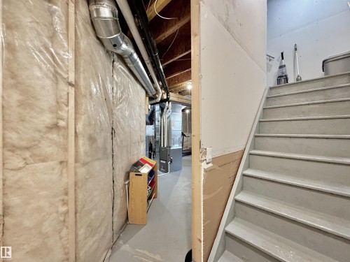 127 Richmond Link, Fort Saskatchewan, AB - Indoor Photo Showing Other Room