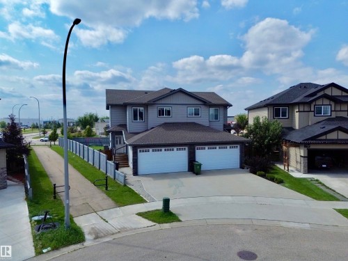 127 Richmond Link, Fort Saskatchewan, AB - Outdoor With Facade