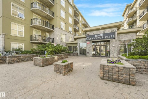 #2-208 4245 139 Av Nw, Edmonton, AB - Outdoor