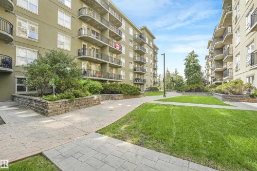 #2-208 4245 139 Av Nw, Edmonton, AB - Outdoor