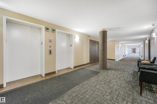 #2-208 4245 139 Av Nw, Edmonton, AB - Indoor Photo Showing Other Room