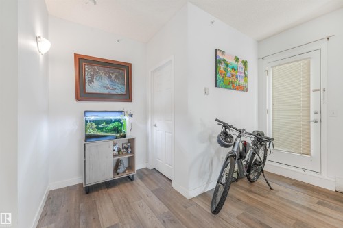 #2-208 4245 139 Av Nw, Edmonton, AB - Indoor Photo Showing Other Room
