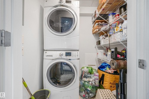 #2-208 4245 139 Av Nw, Edmonton, AB - Indoor Photo Showing Laundry Room