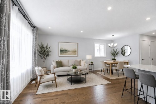 14732 32 Street Nw, Edmonton, AB - Indoor Photo Showing Living Room