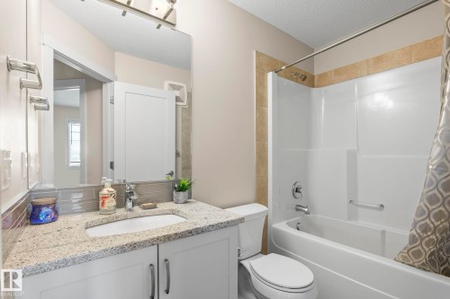 #24 4205 30 St Nw, Edmonton, AB - Indoor Photo Showing Bathroom