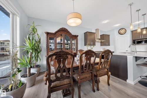 1575 Plum Circle Circle Sw, Edmonton, AB - Indoor