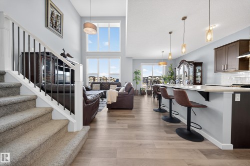 1575 Plum Circle Circle Sw, Edmonton, AB - Indoor Photo Showing Kitchen With Upgraded Kitchen