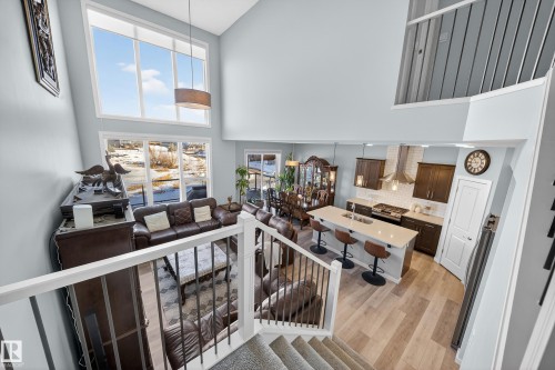 1575 Plum Circle Circle Sw, Edmonton, AB - Indoor Photo Showing Other Room