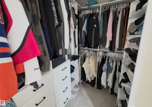 152 Sturtz Bend, Leduc, AB - Indoor With Storage