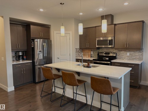 152 Sturtz Bend, Leduc, AB - Indoor Photo Showing Kitchen With Upgraded Kitchen