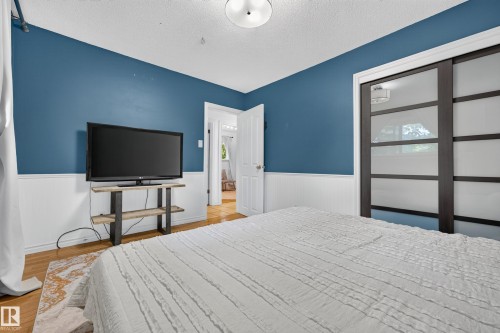 14804 95 Avenue Nw, Edmonton, AB - Indoor Photo Showing Bedroom