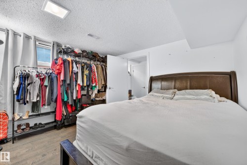 14804 95 Avenue Nw, Edmonton, AB - Indoor Photo Showing Bedroom